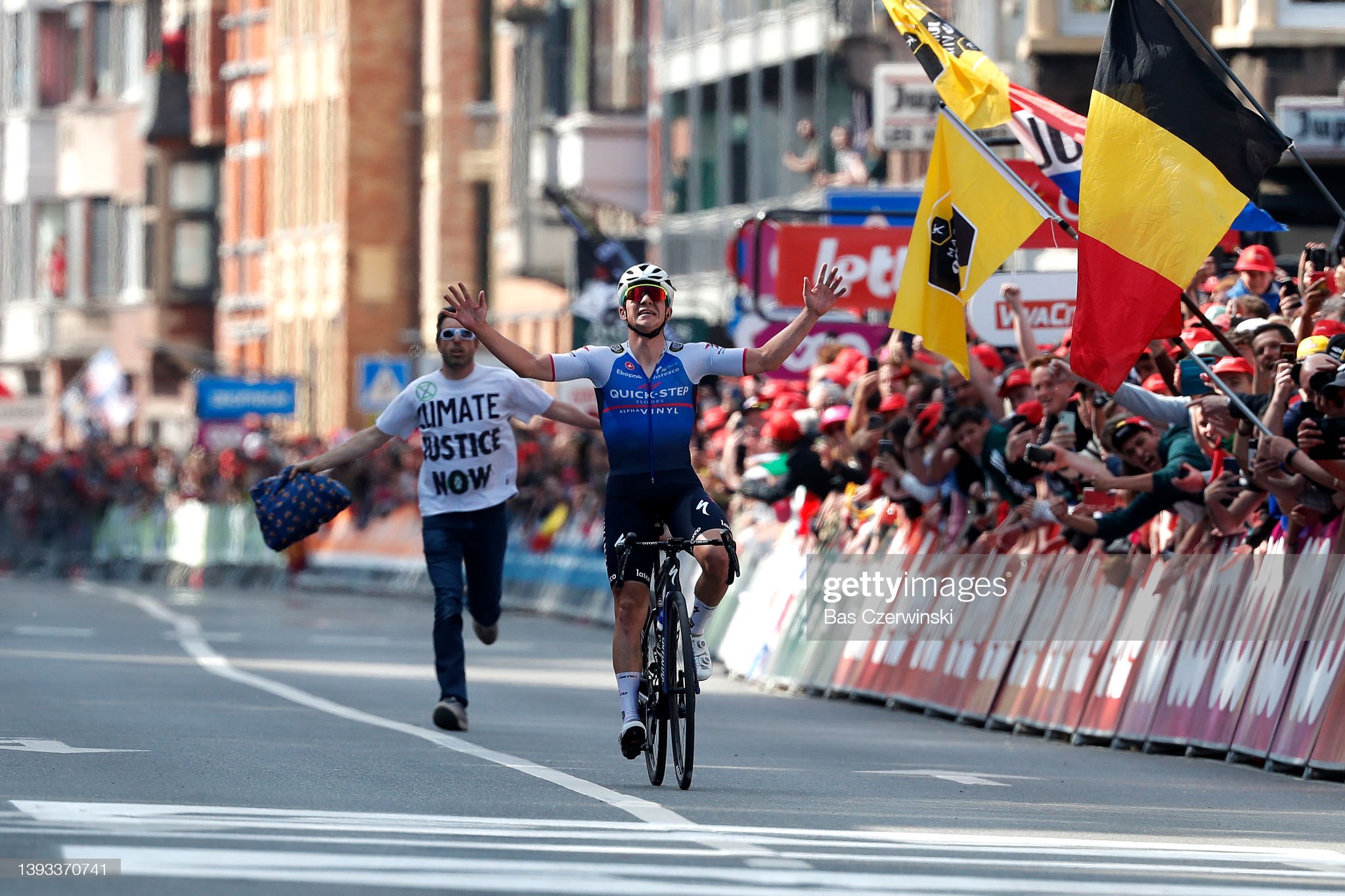 Five talking points from Liège-Bastogne-Liège 2022